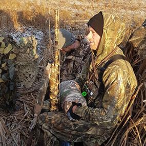 Tubes® Canada - Muff style Multi Functional Hand Warmer | HOW TO KEEP YOUR HANDS WARM HUNTING.